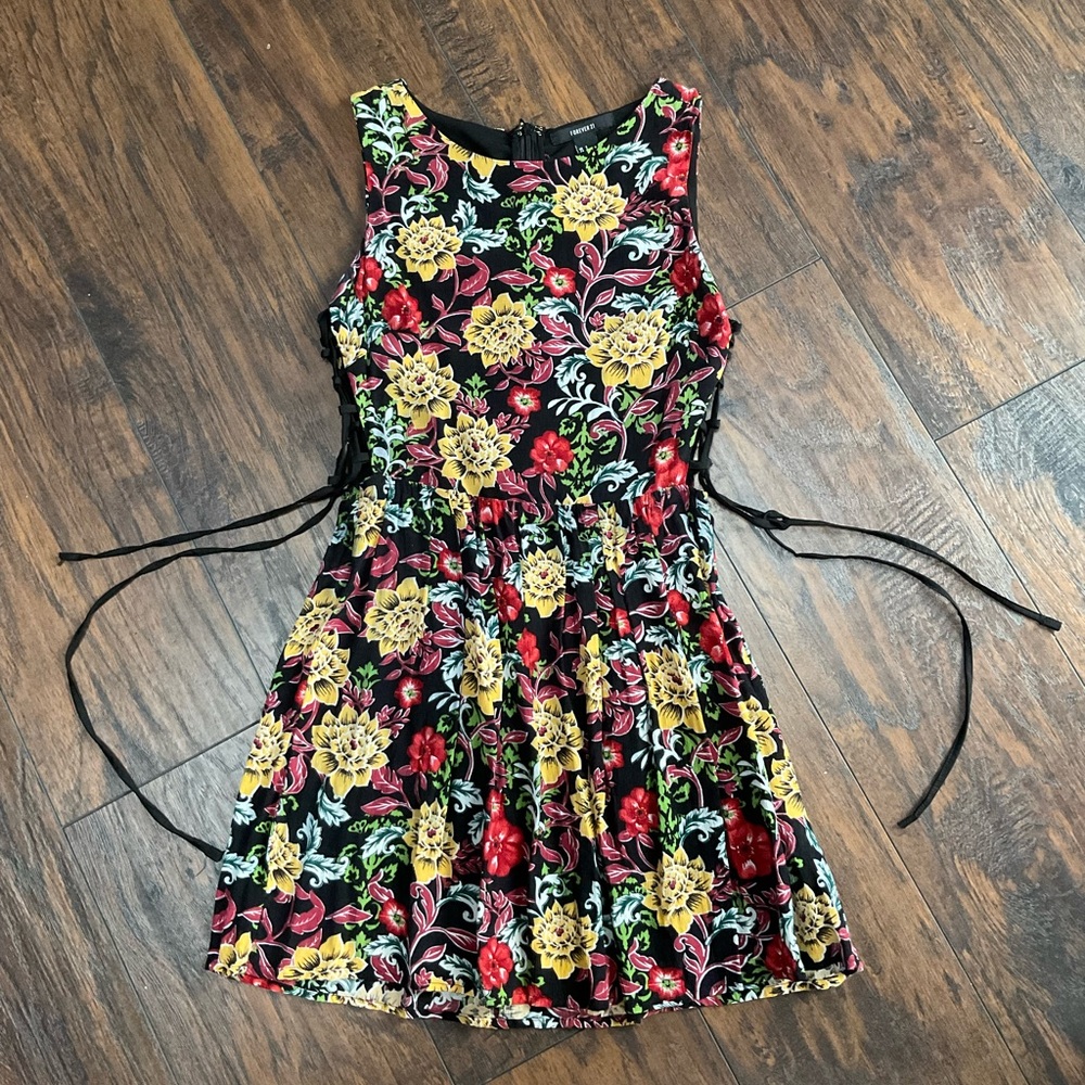 Women’s Forever 21 Floral Dress